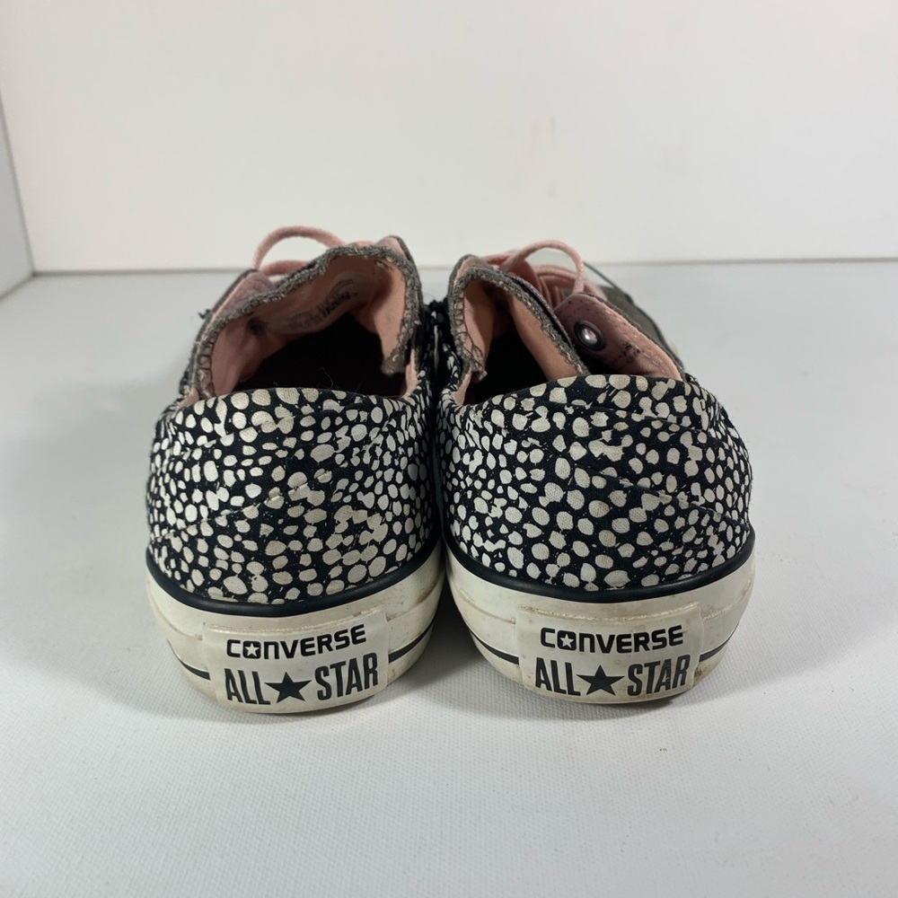 Women’s Converse - Picture 3 of 7